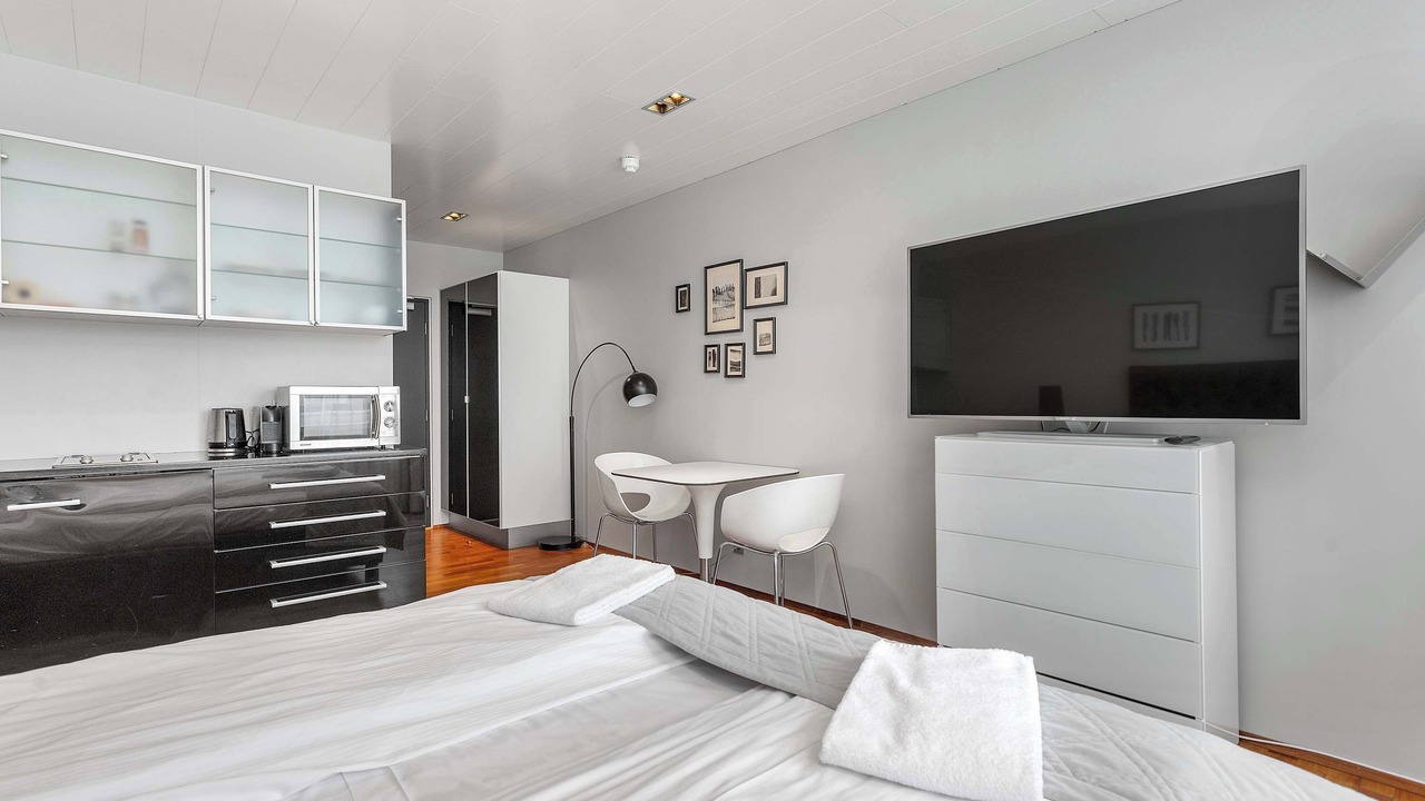 Photo of Bedroom in Downtown