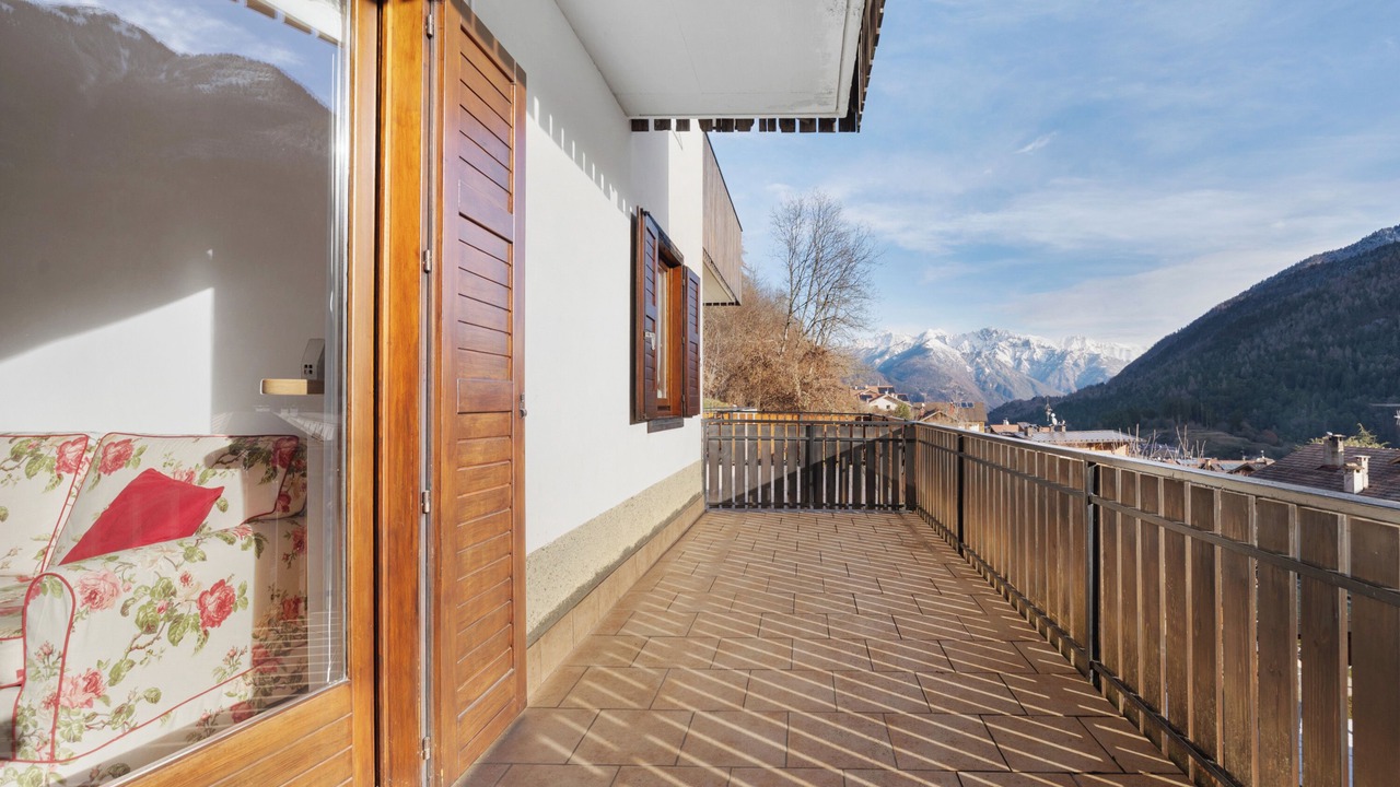 Photo of Patio Balcony in Bondo