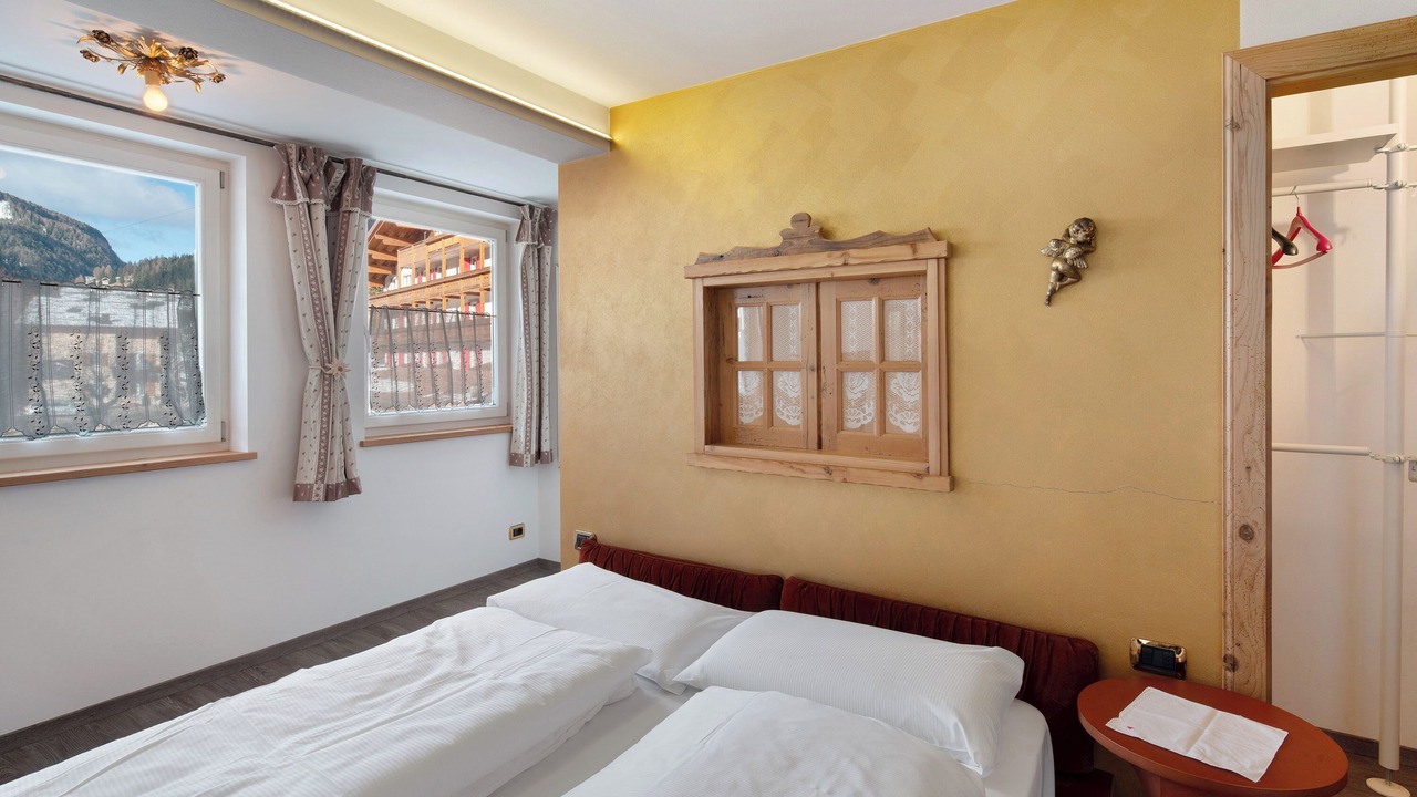 Photo of Bedroom in Canazei