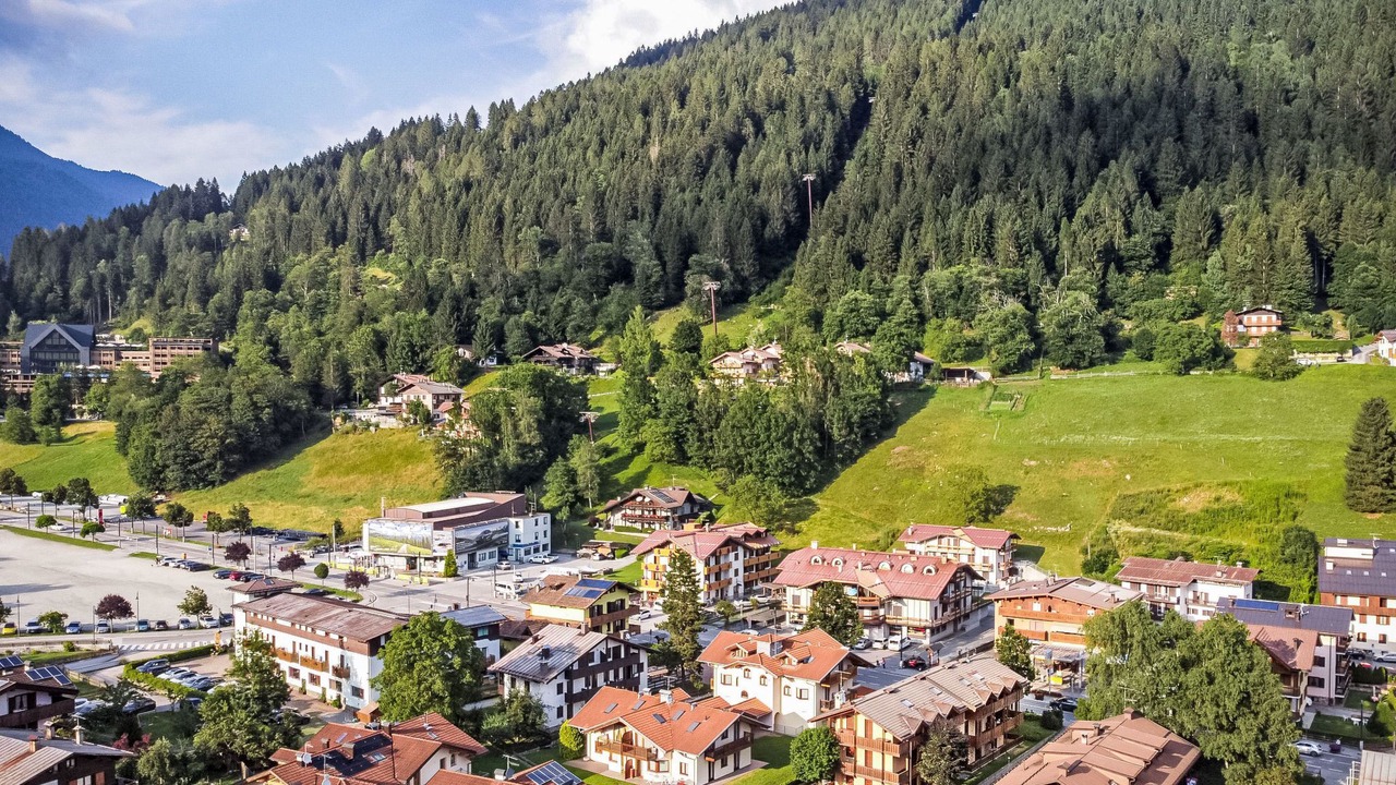 Photo of Others in Pinzolo