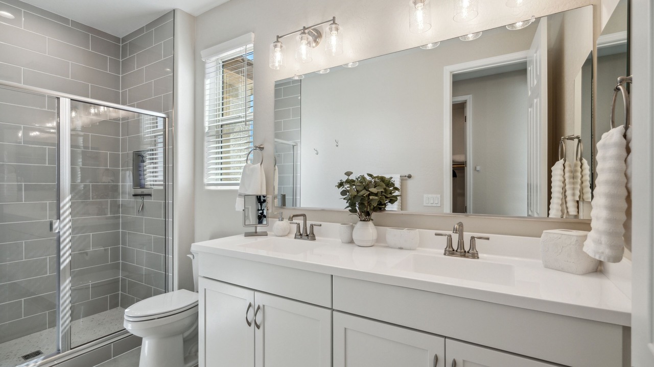Photo of Bathroom in Gold Canyon