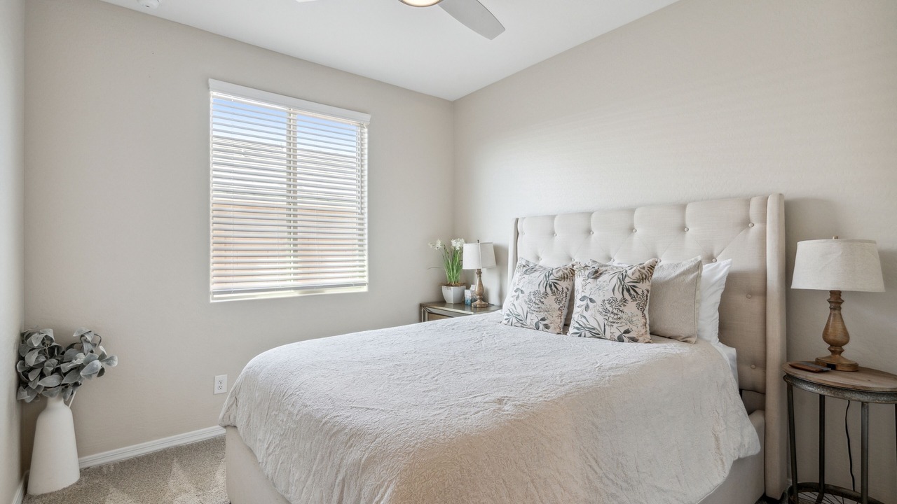 Photo of Bedroom in Gold Canyon