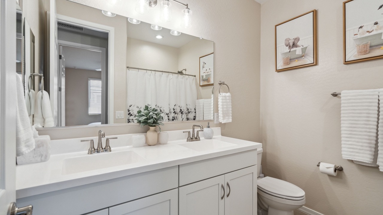 Photo of Bathroom in Gold Canyon