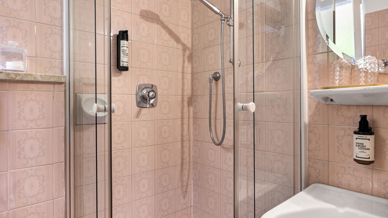 Photo of Bathroom in Terlano