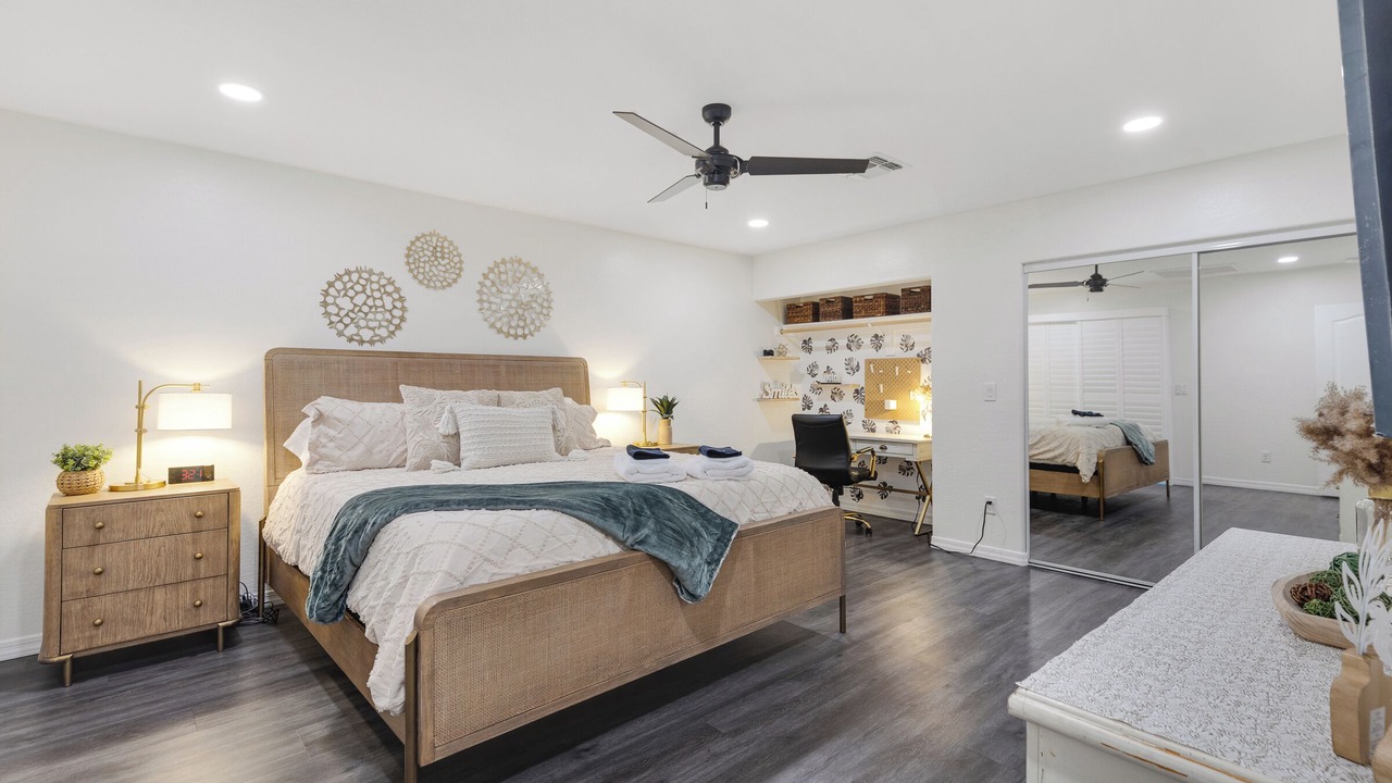 Photo of Bedroom in Desert Foothills Estates