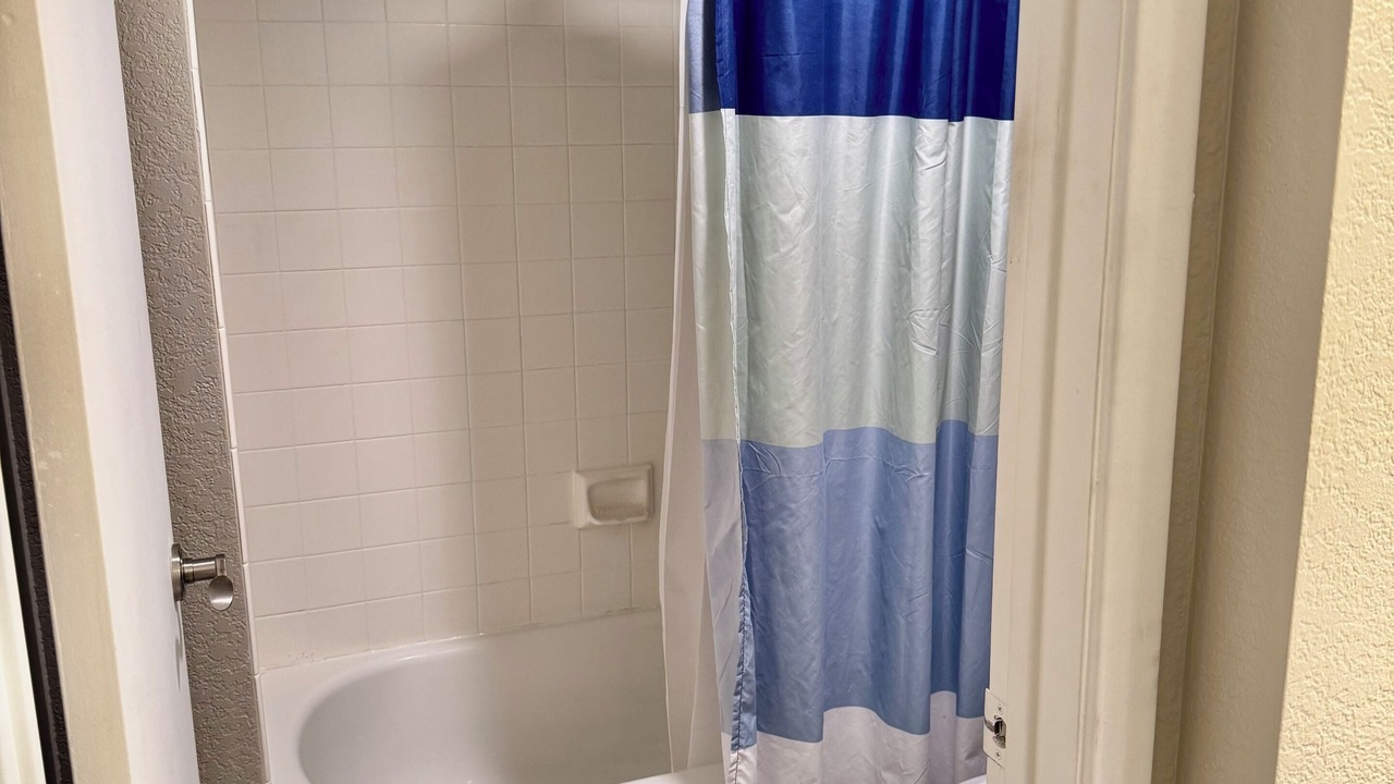 Photo of Bathroom in Las Colinas Horizontal