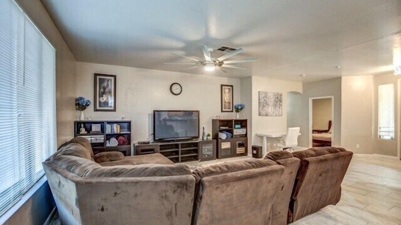 Photo of Livingroom in Ashton Ranch