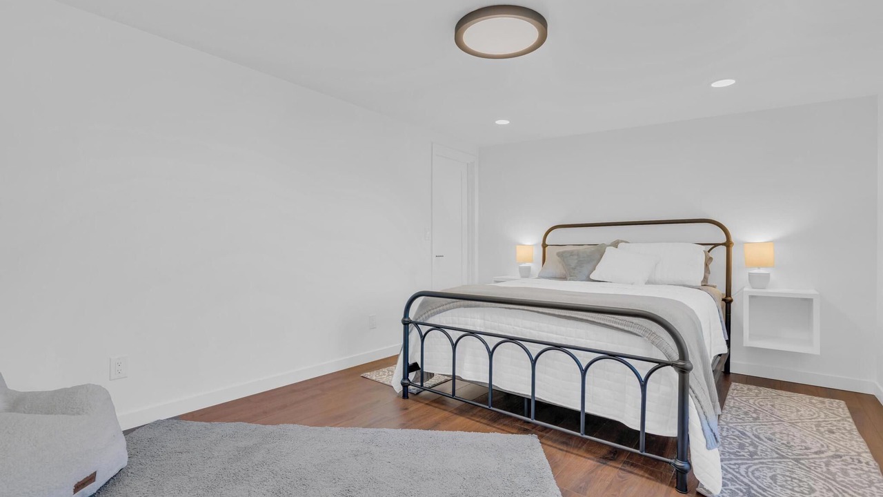 Photo of Bedroom in Rancho Catalina
