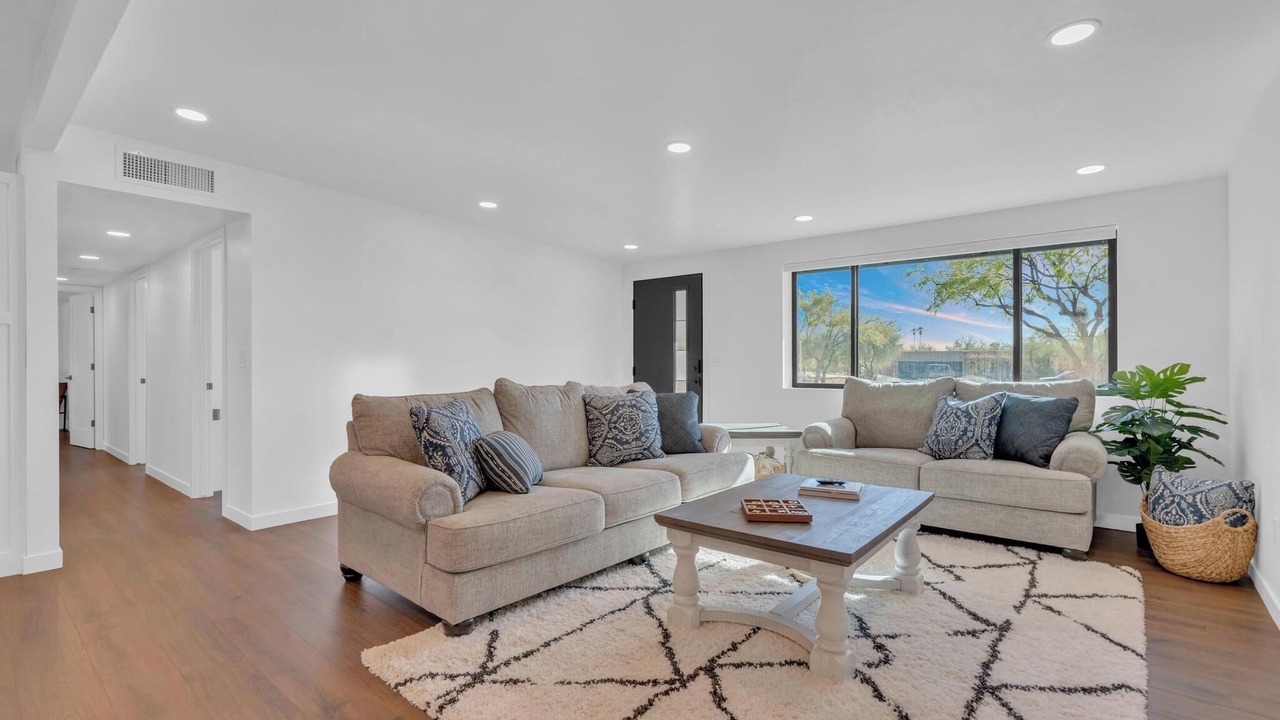 Photo of Livingroom in Rancho Catalina