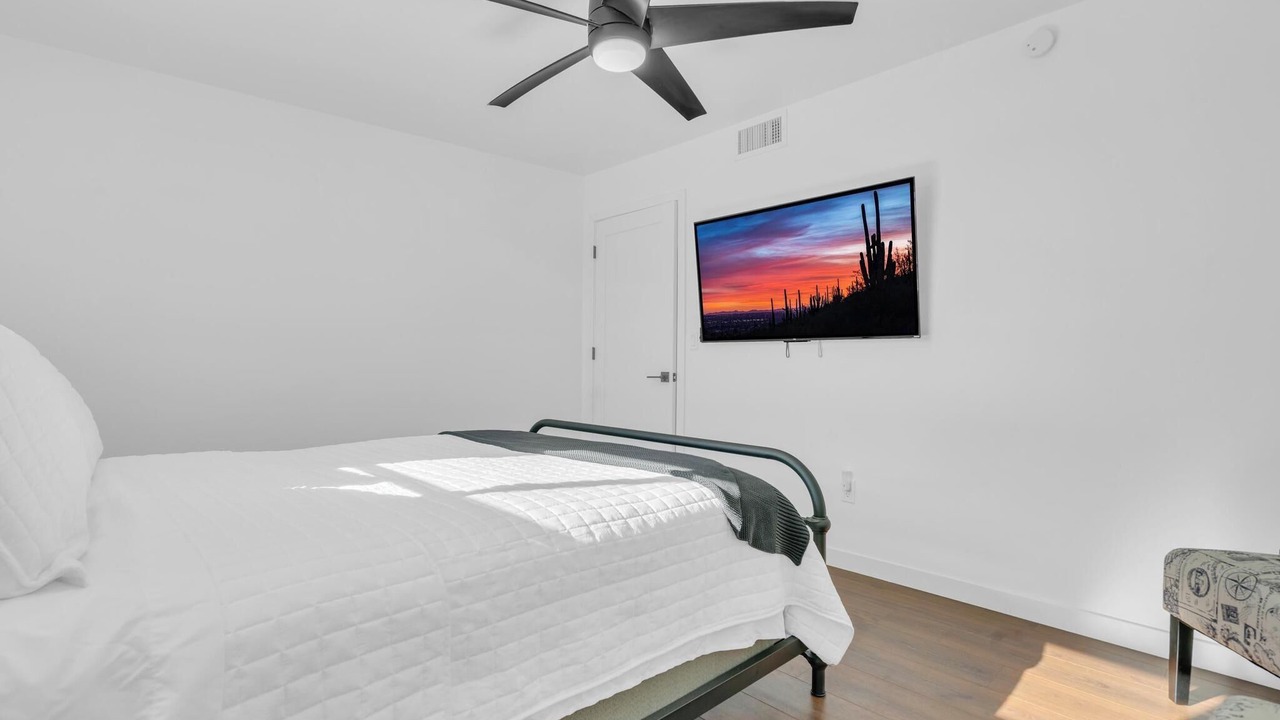 Photo of Bedroom in Rancho Catalina