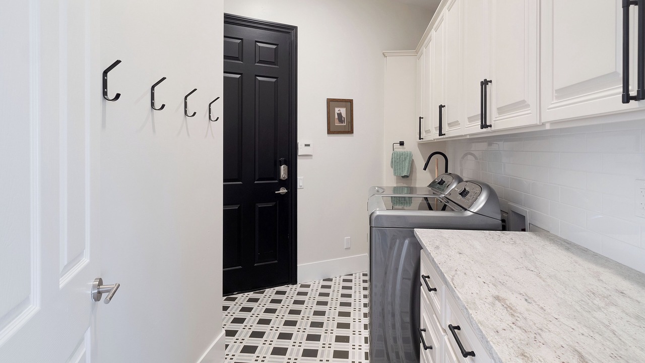 Photo of Kitchen in Val Vista Lakes