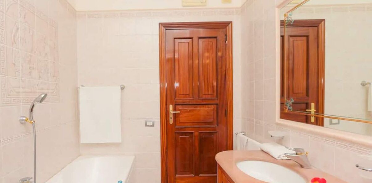 Photo of Bathroom in Pontone