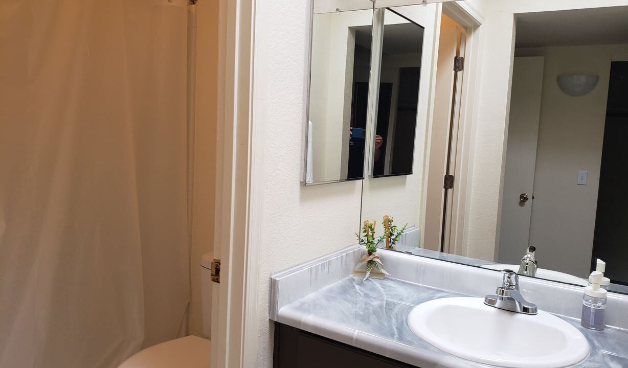 Photo of Bathroom in Drexel Heights