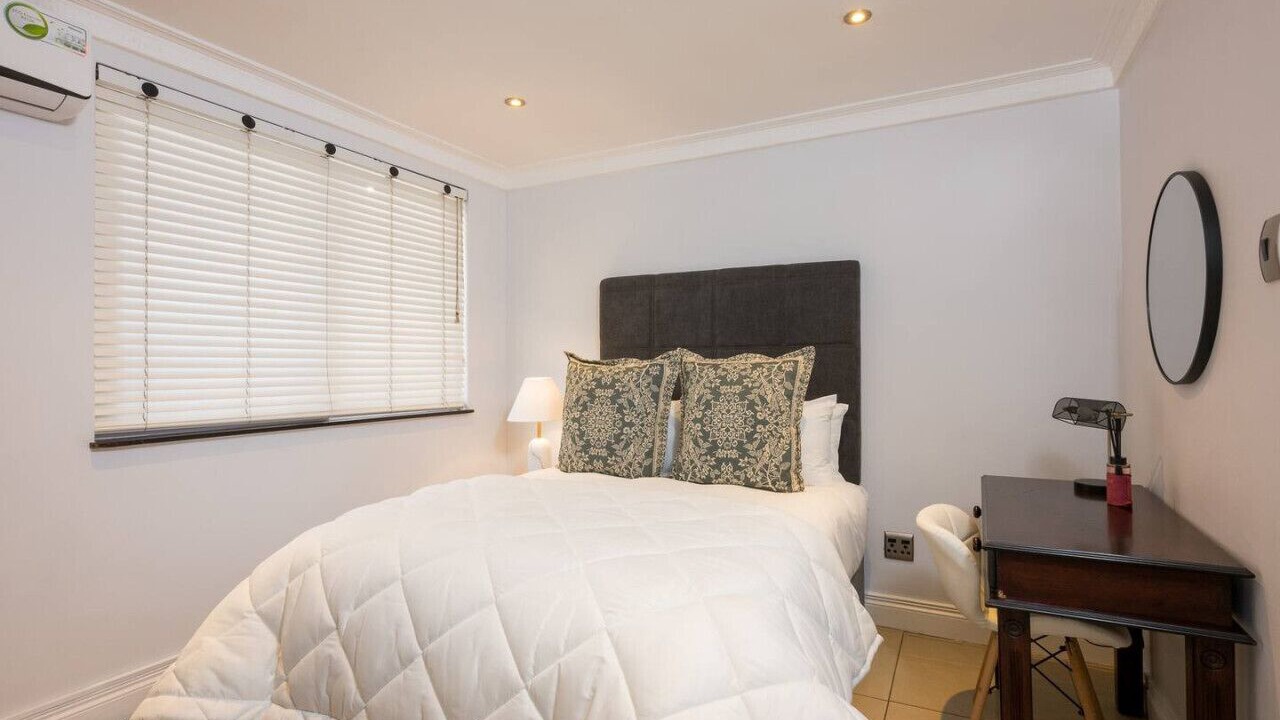 Photo of Bedroom in Durban Point