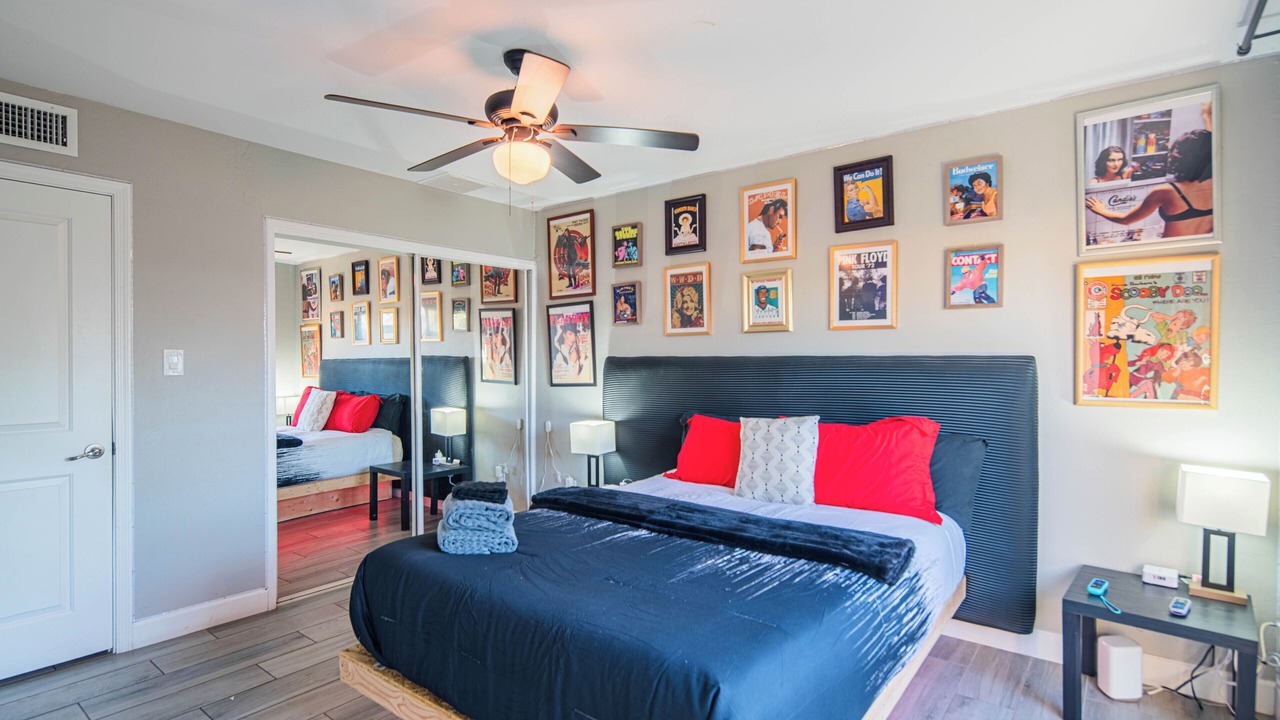 Photo of Bedroom in Scottsdale Estates Six