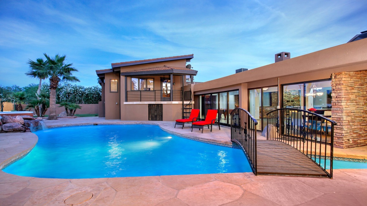 Photo of Others in Paradise Valley Village