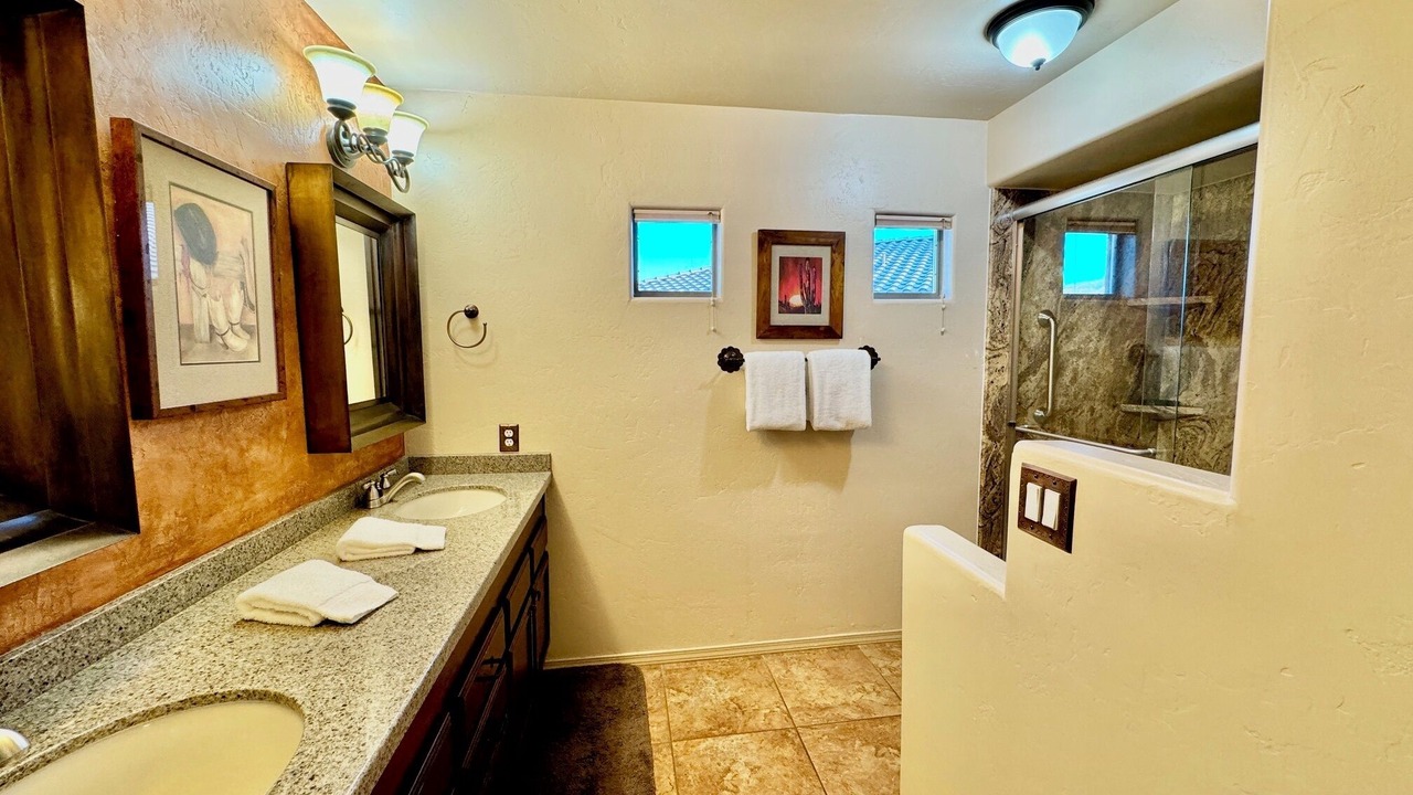 Photo of Bathroom in Rancho Vistoso