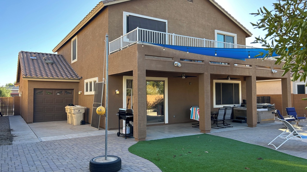 Photo of Patio Balcony in Rovey Farm Estates