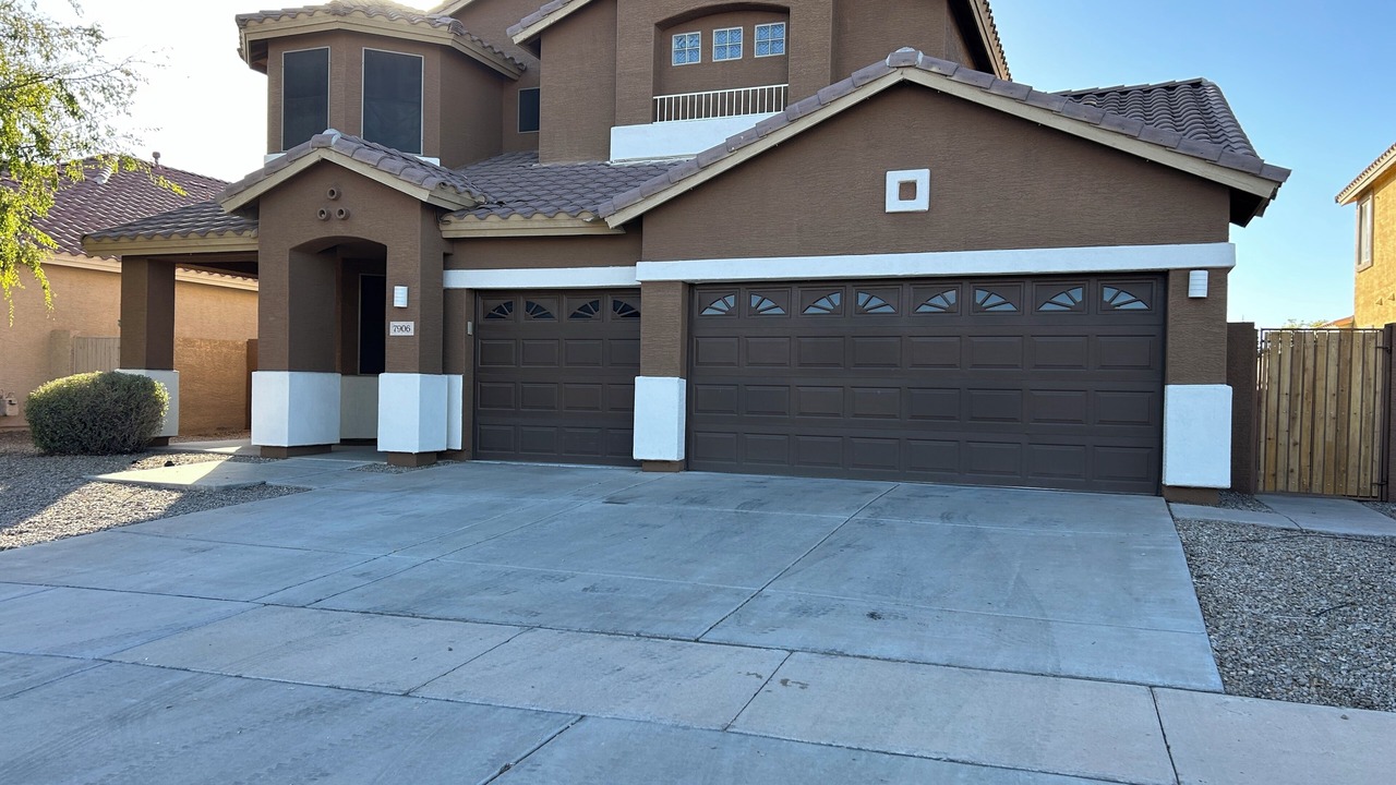 Photo of Outdoor in Rovey Farm Estates