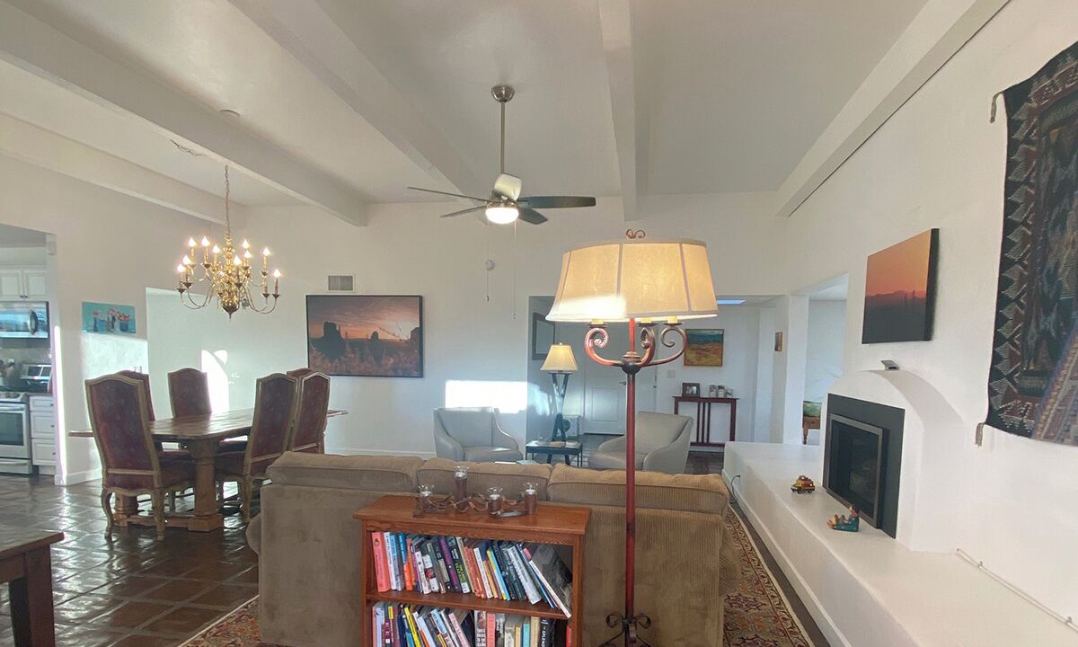 Photo of Livingroom in Catalina Foothills Estates