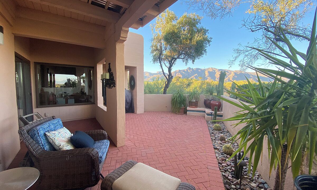Photo of Patio Balcony in Catalina Foothills Estates