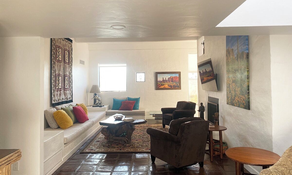 Photo of Livingroom in Catalina Foothills Estates