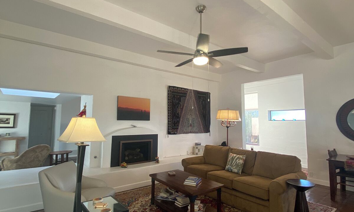 Photo of Livingroom in Catalina Foothills Estates