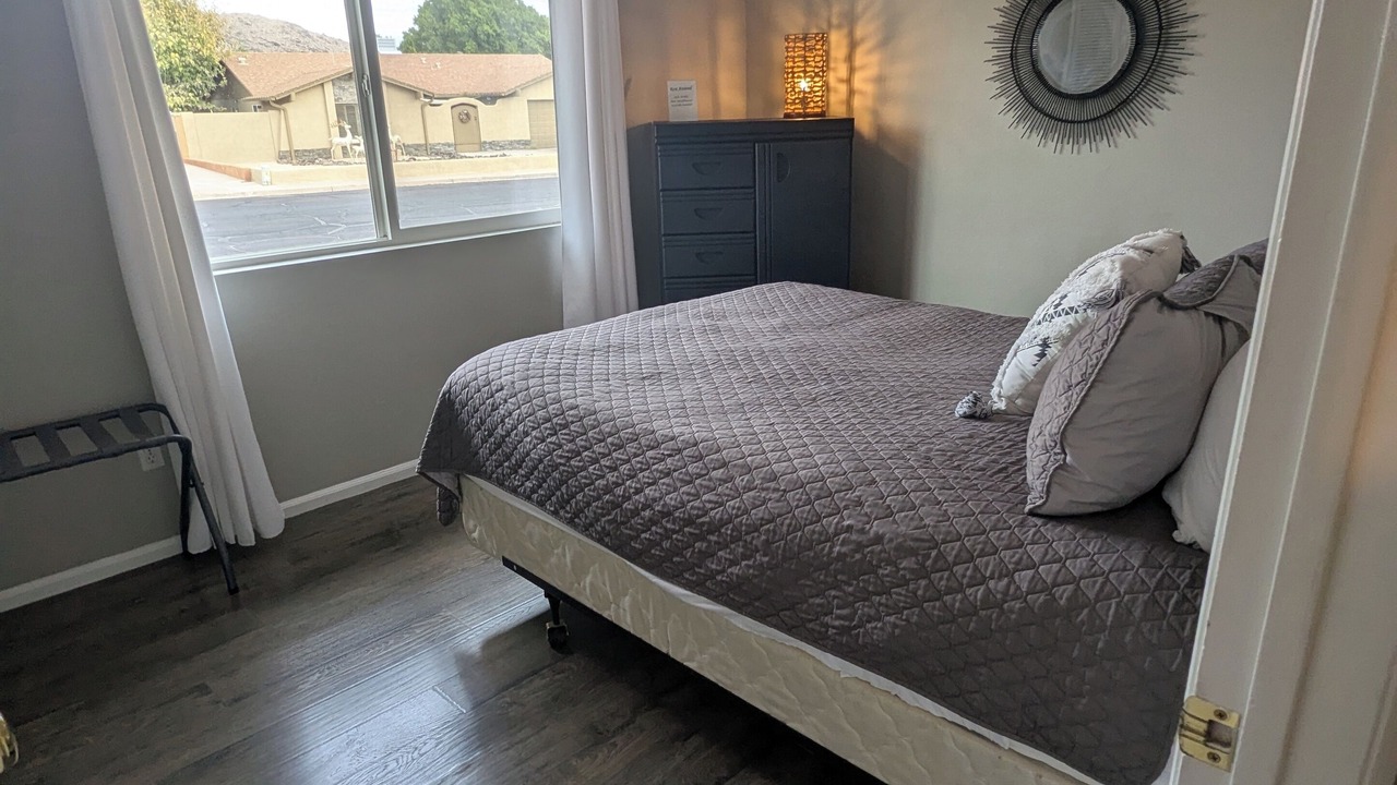 Photo of Bedroom in Desert Foothills Estates