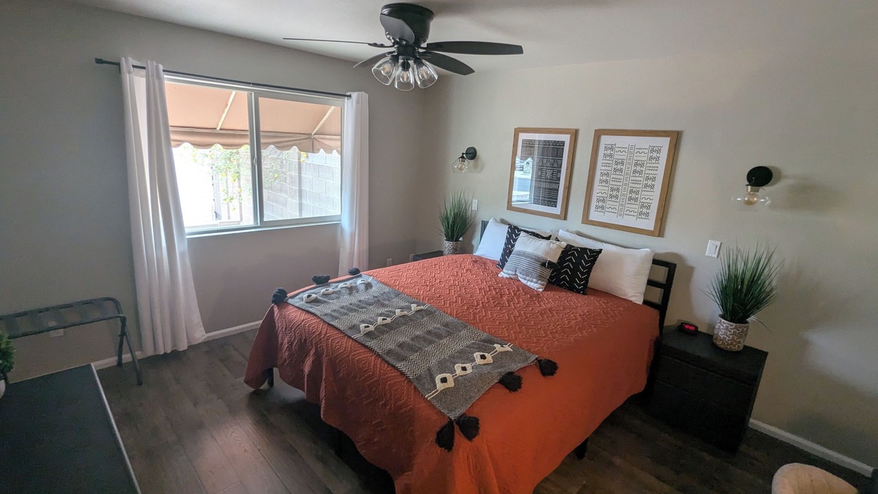 Photo of Bedroom in Desert Foothills Estates