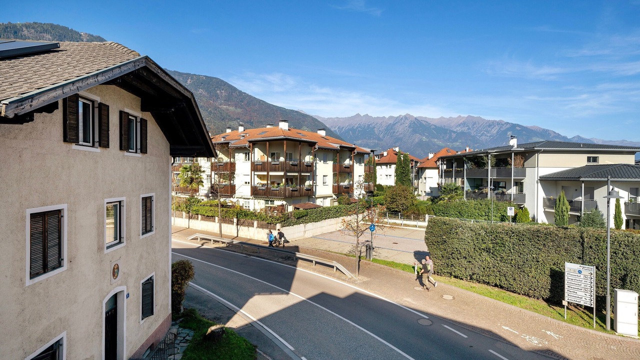 Photo of Outdoor in Lana