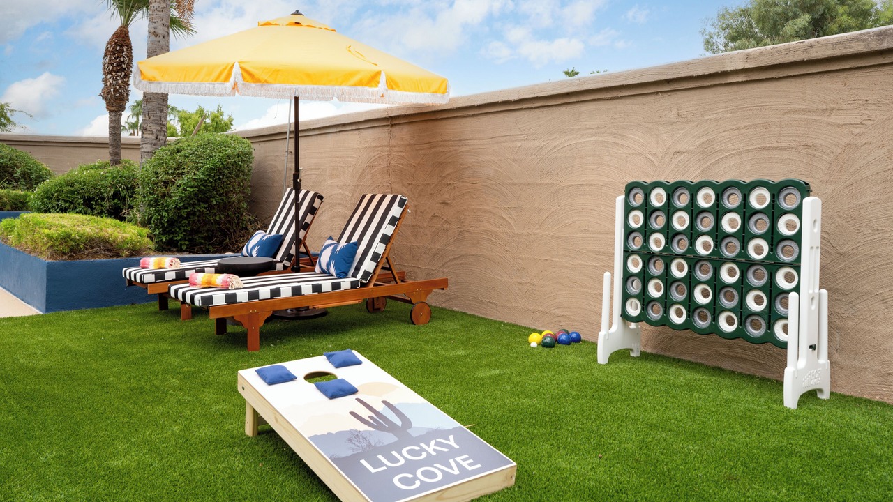 Photo of Outdoor in Val Vista Lakes