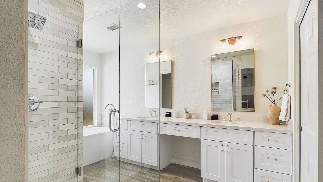 Photo of Bathroom in La Paz At Desert Springs