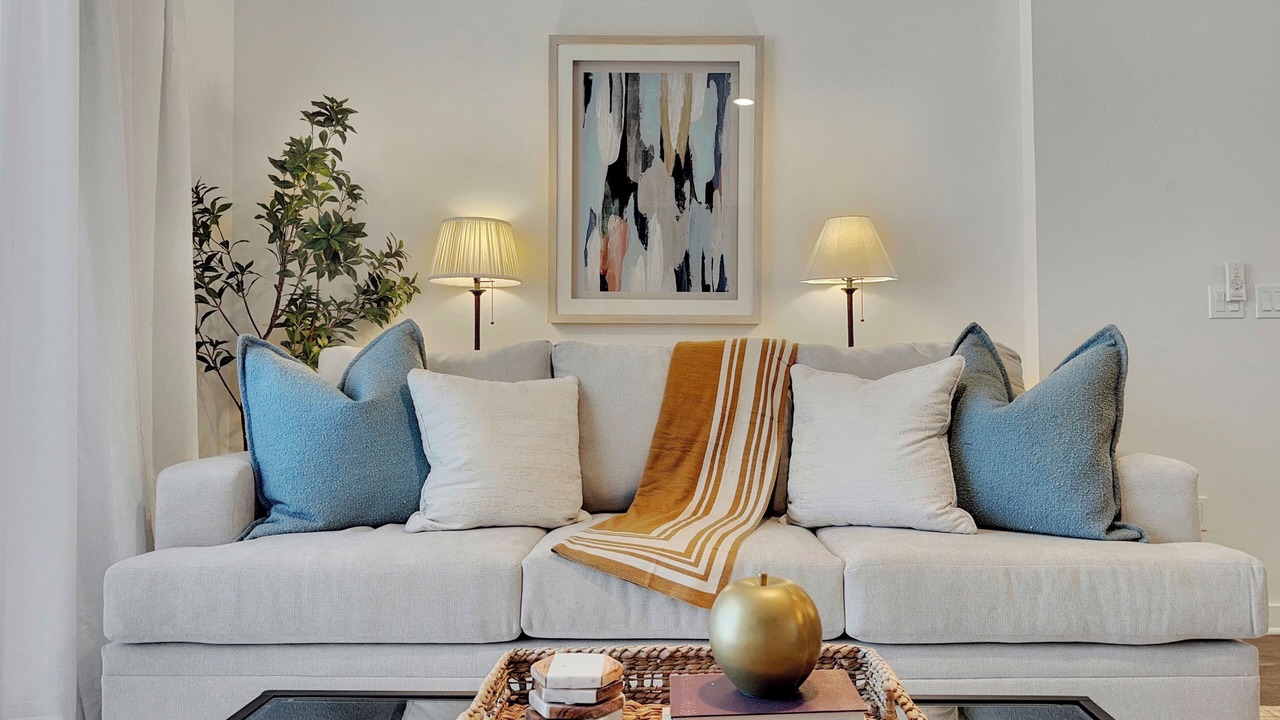 Photo of Livingroom in Ocotillo