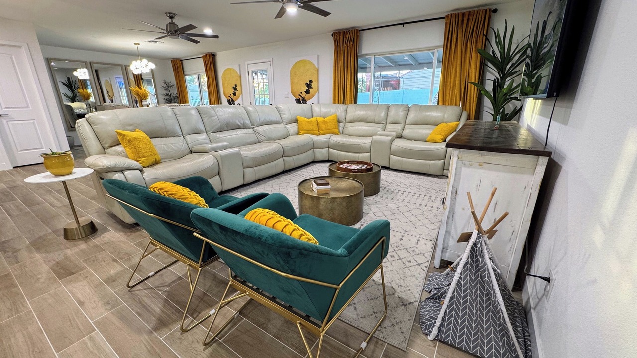 Photo of Livingroom in Phoenix