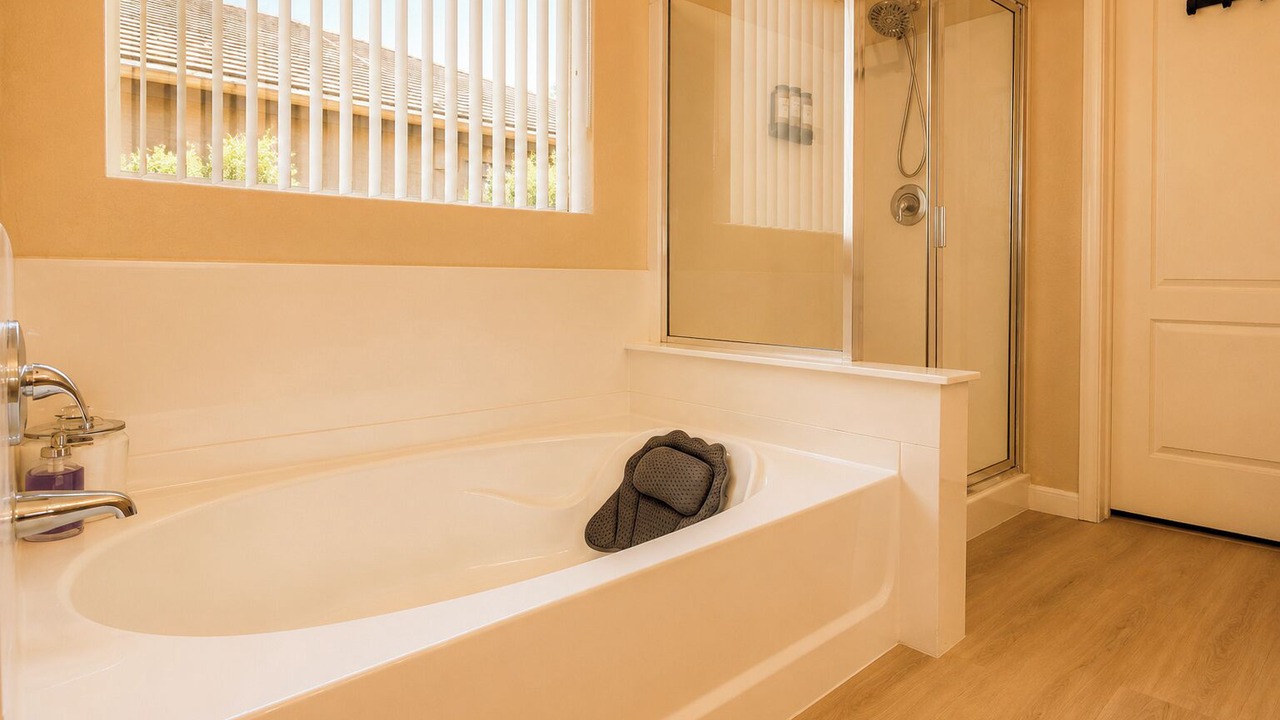 Photo of Bathroom in Surprise Farms