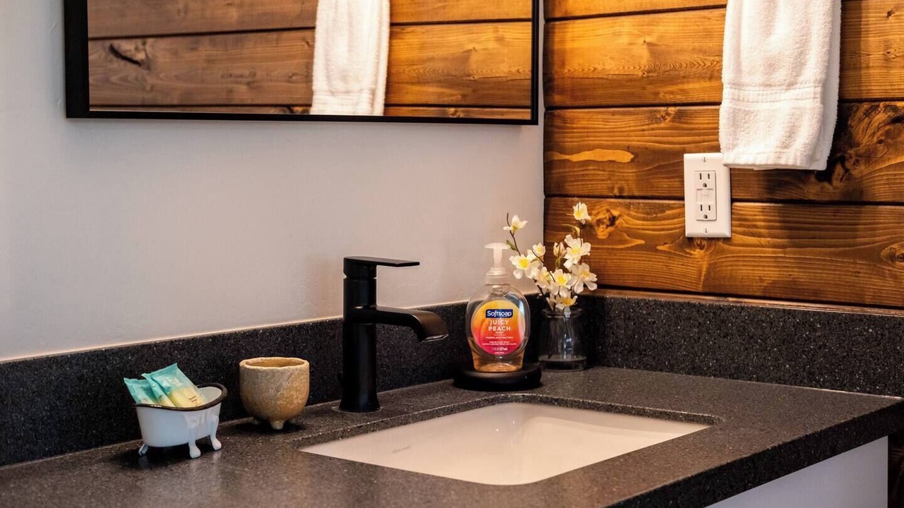Photo of Bathroom in Alton
