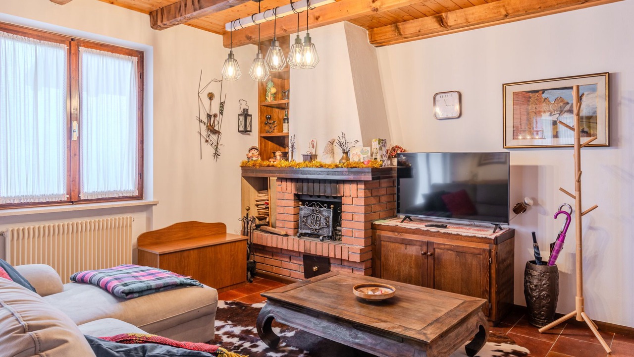 Photo of Livingroom in Sfruz