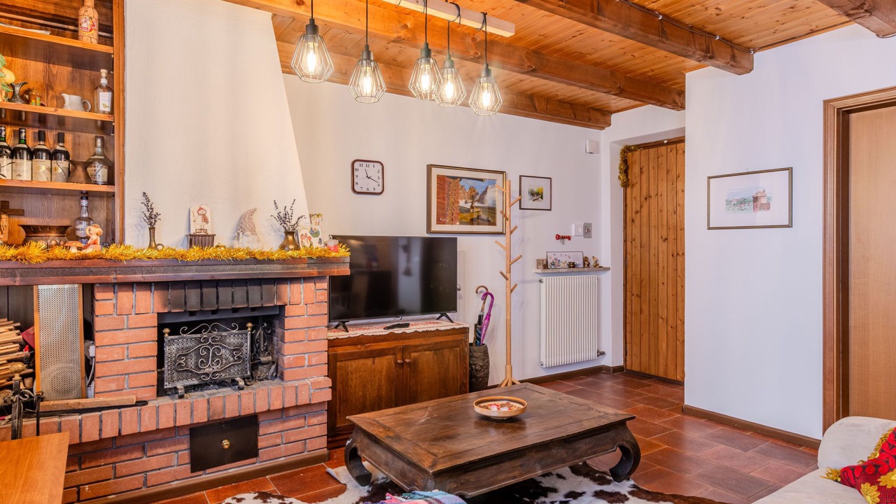 Photo of Livingroom in Sfruz