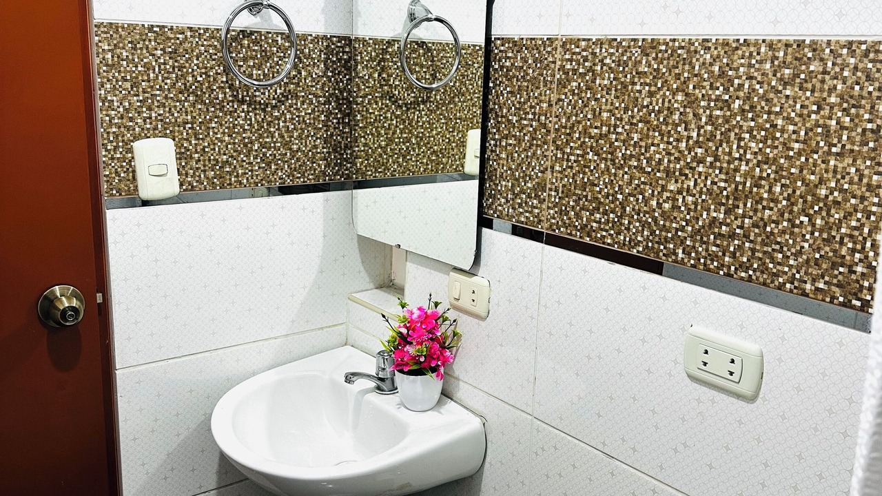 Photo of Bathroom in Jose Luis Bustamante y Rivero