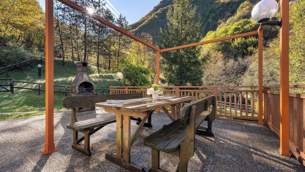 Photo of Outdoor in Ala