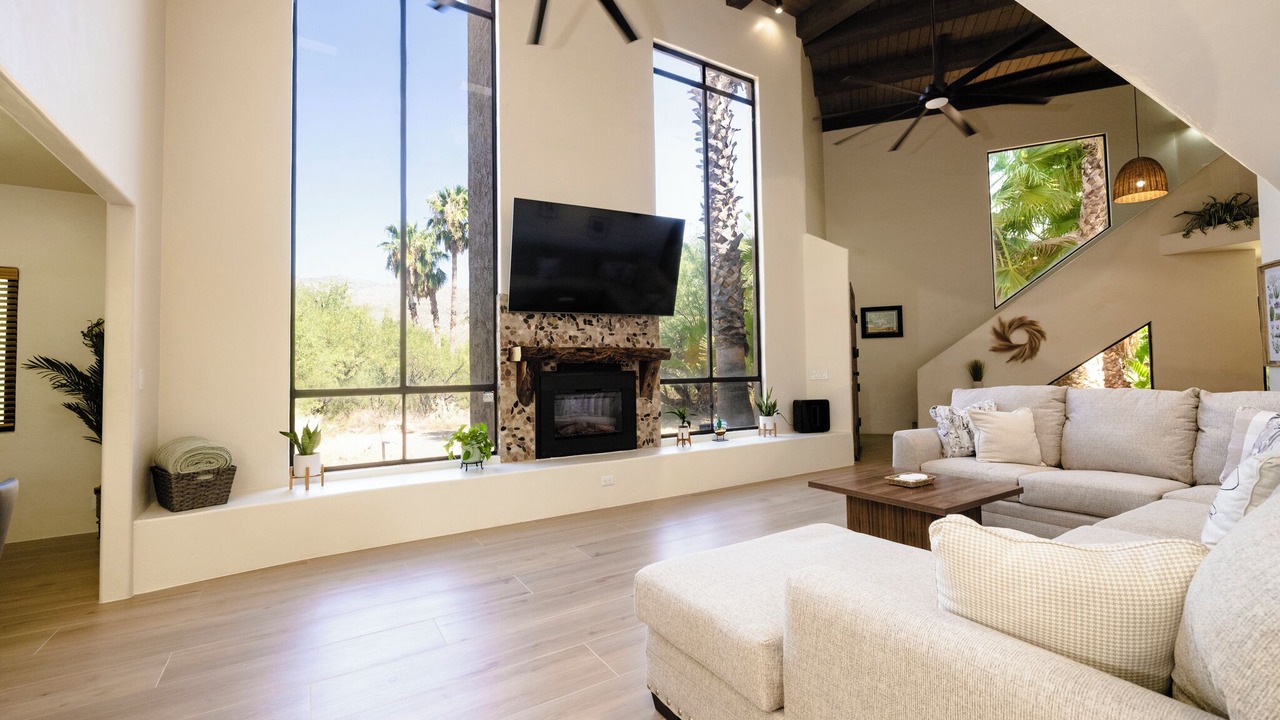 Photo of Livingroom in Tanque Verde