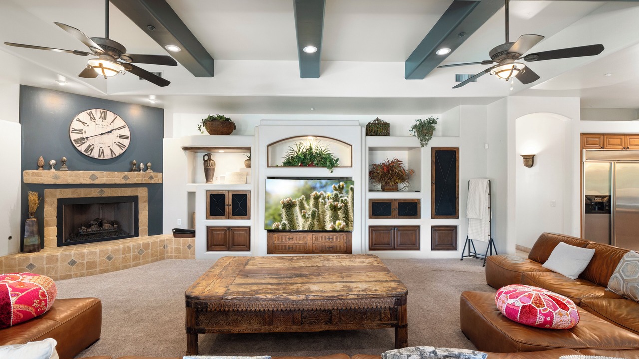 Photo of Livingroom in Central Scottsdale