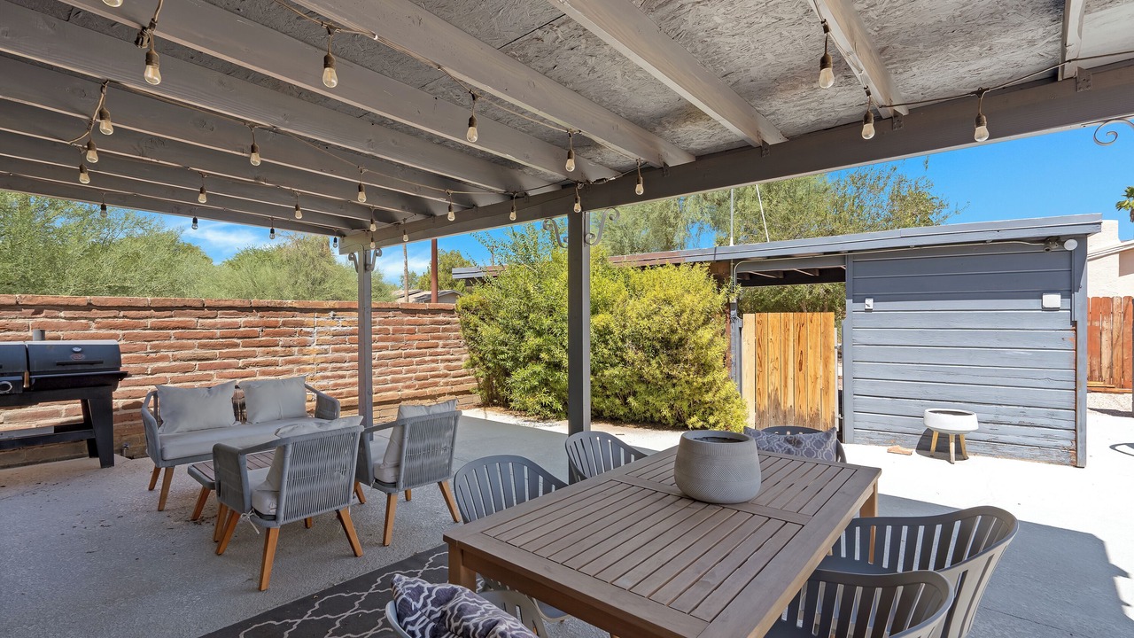 Photo of Outdoor in Peter Howell