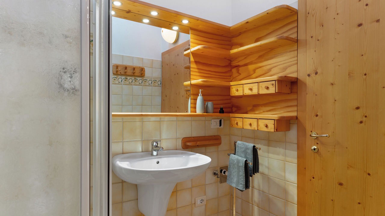 Photo of Bathroom in Bocenago