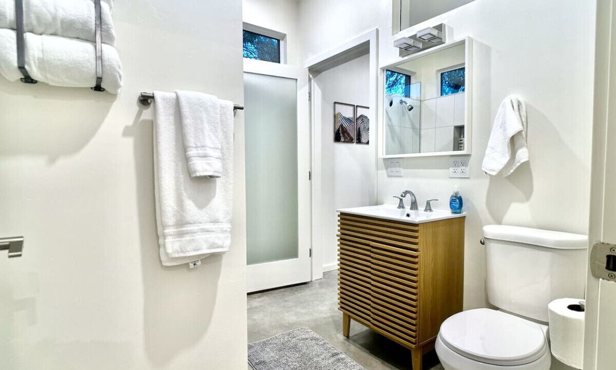 Photo of Bathroom in North Dodge