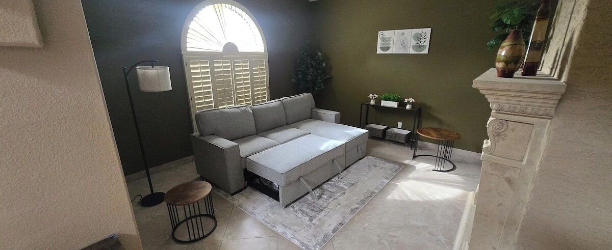Photo of Livingroom in Arrowhead Lakes