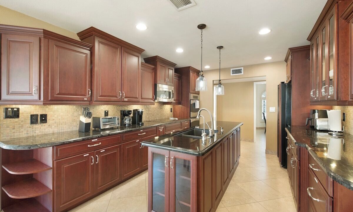 Photo of Kitchen in Arrowhead Lakes