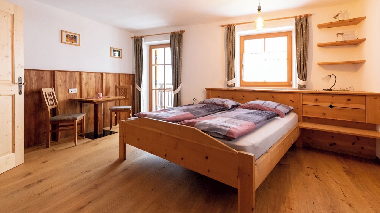 Photo of Bedroom in San Genesio Atesino