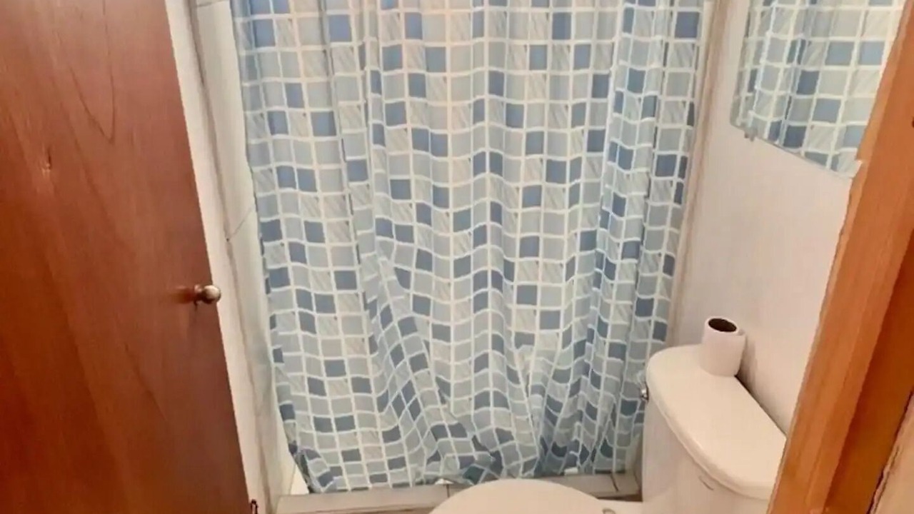 Photo of Bathroom in Cerro Colorado District