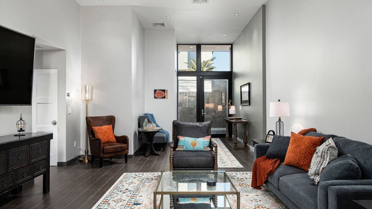 Photo of Livingroom in Arts District